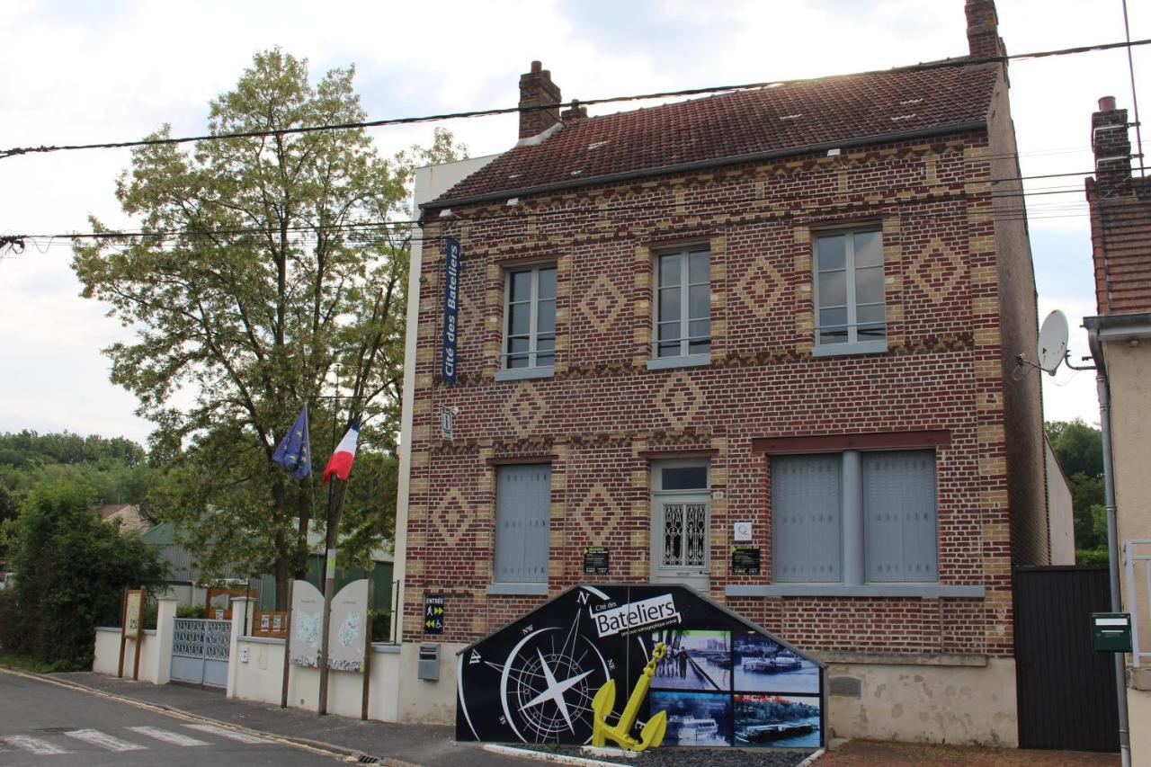 Bed and Breakfast Bateau Entre Lille Et Paris Турот Экстерьер фото